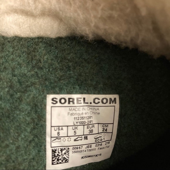 Sorel Caribou Winter Boots - Men\'s Sz. 6 main image 7